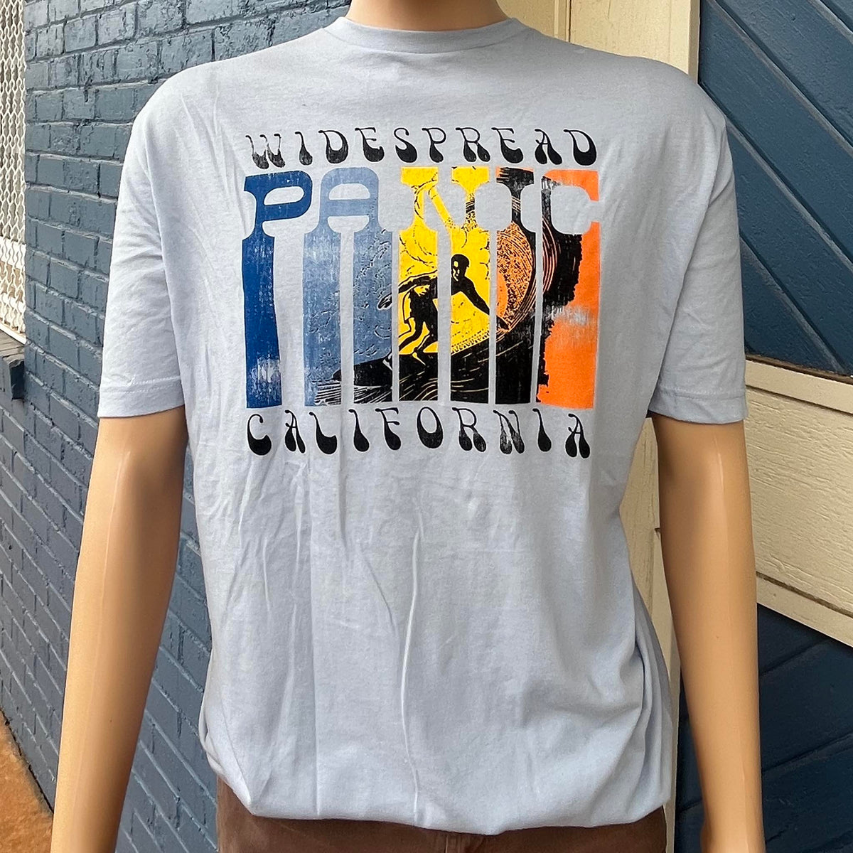 2026 California Tour T Shirt "Surfer" (2XL & 3XL only)
